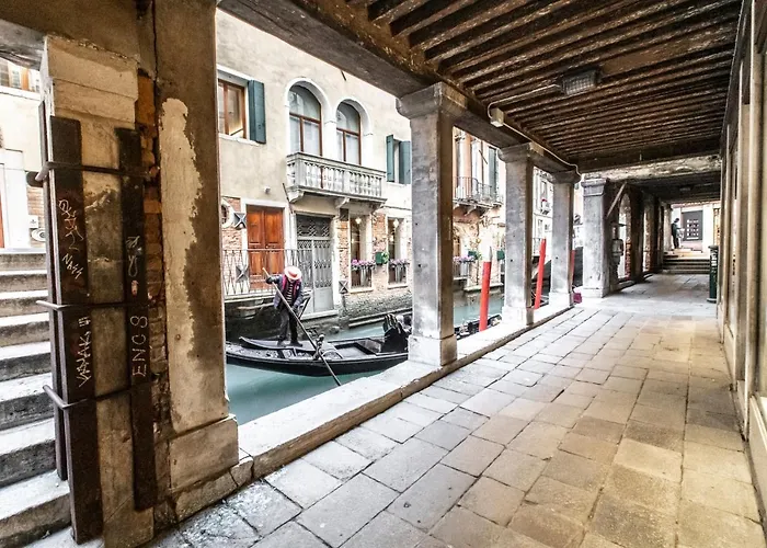 Ca' Delle Acque Deluxe Apartment R&R